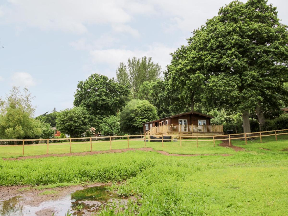 The Log Cabin Тенбери Экстерьер фото